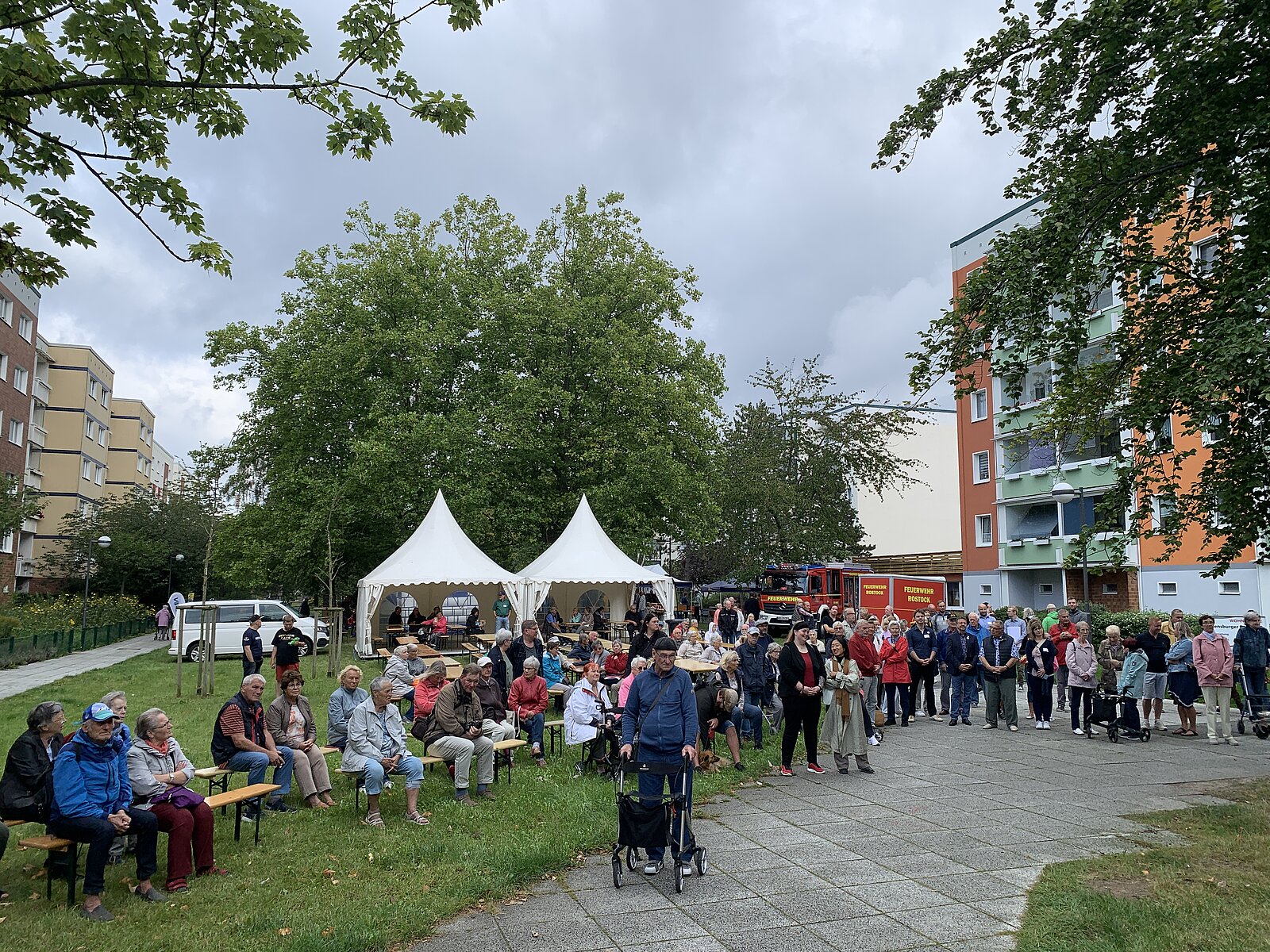 50 Jahre Grundsteinlegung in Lichtenhagen wurde am 23. September 2023 mit einem Stadtteilfest gefeiert.