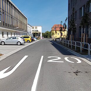 Blick auf die Lindenstraße nach der Sanierung.